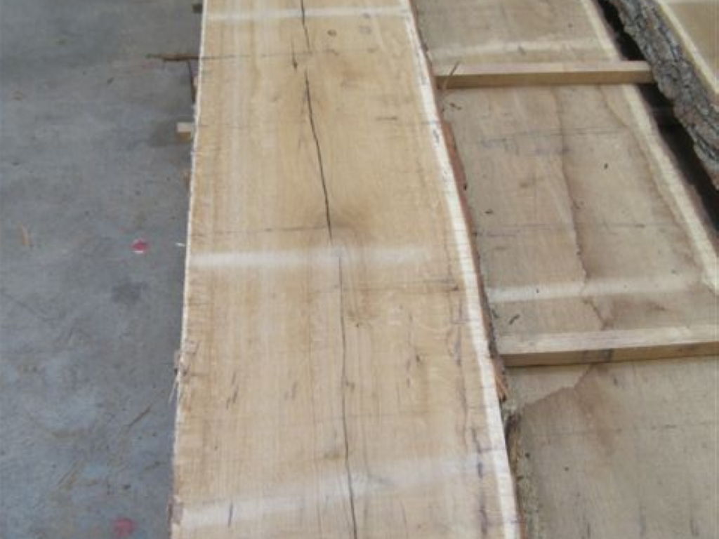 Unedged lumber quality